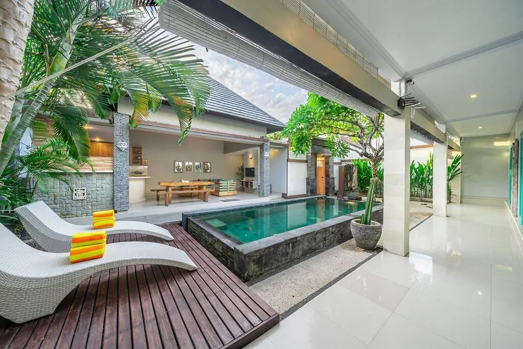 Degani Villa Seminyak 0*, Seminyak (Bali)
